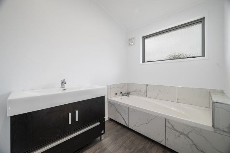 Photo of property in 74 Barnard Road, Fairy Springs, Rotorua, 3015