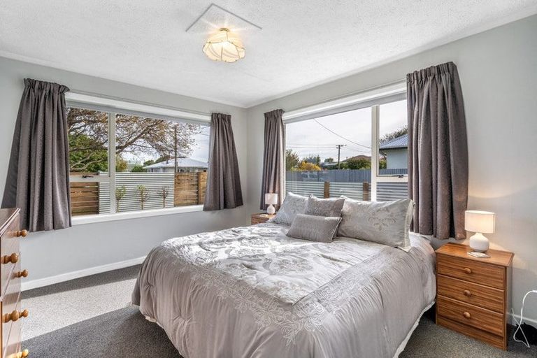 Photo of property in 77 Stobo Street, Grasmere, Invercargill, 9810