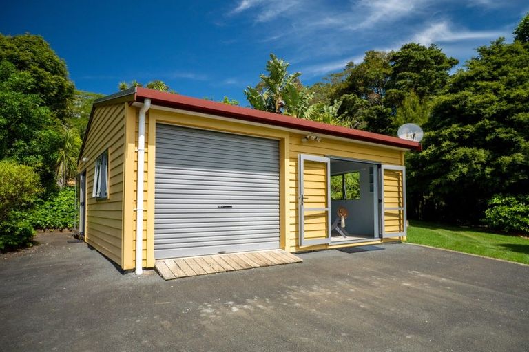 Photo of property in 19 Stoney Brook Lane, Kerikeri, 0230