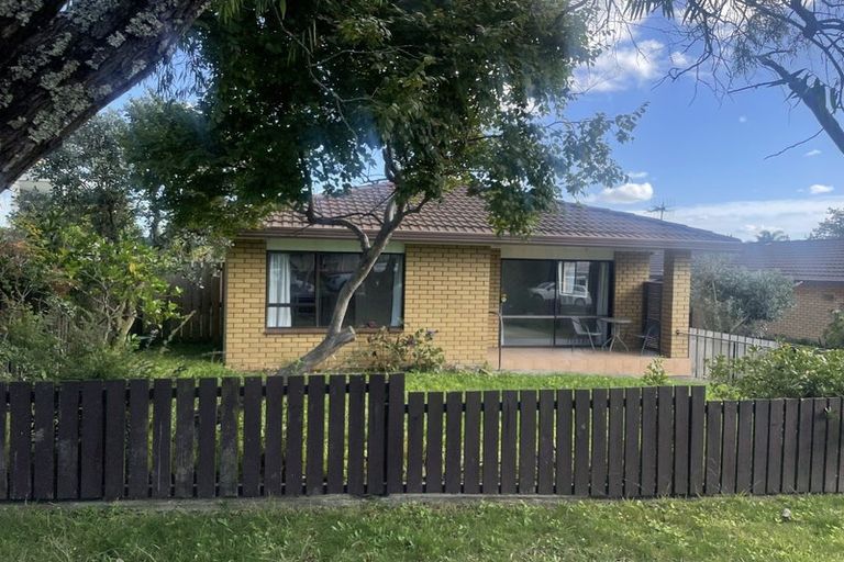 Photo of property in 3/13 Menary Street, Papakura, 2110