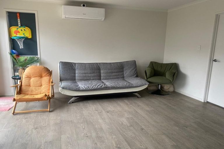 Photo of property in 12 Fuselage Lane, Takanini, 2112