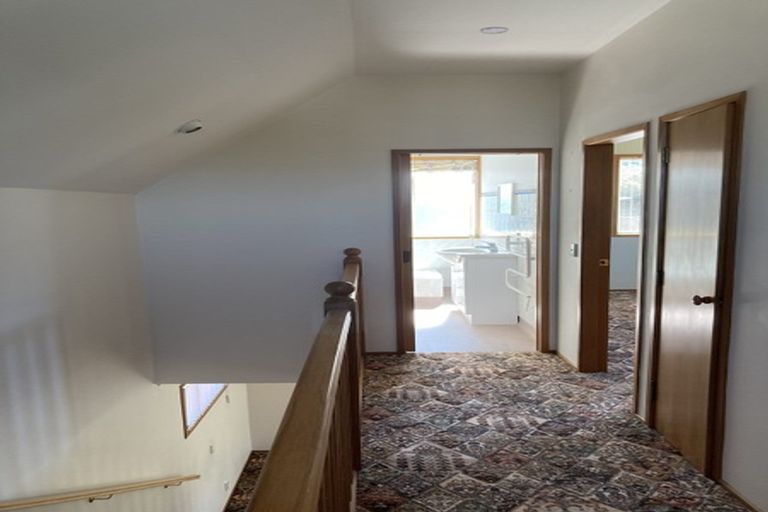 Photo of property in 60a Freyberg Street, Lyall Bay, Wellington, 6022