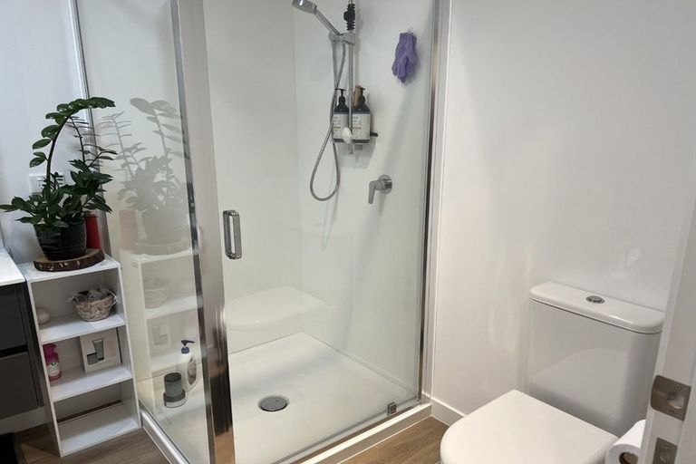 Photo of property in 34 Walter Merton Road, Hobsonville, Auckland, 0616