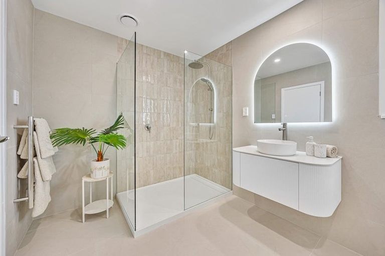 Photo of property in 32 Harapaki Road, Meadowbank, Auckland, 1072