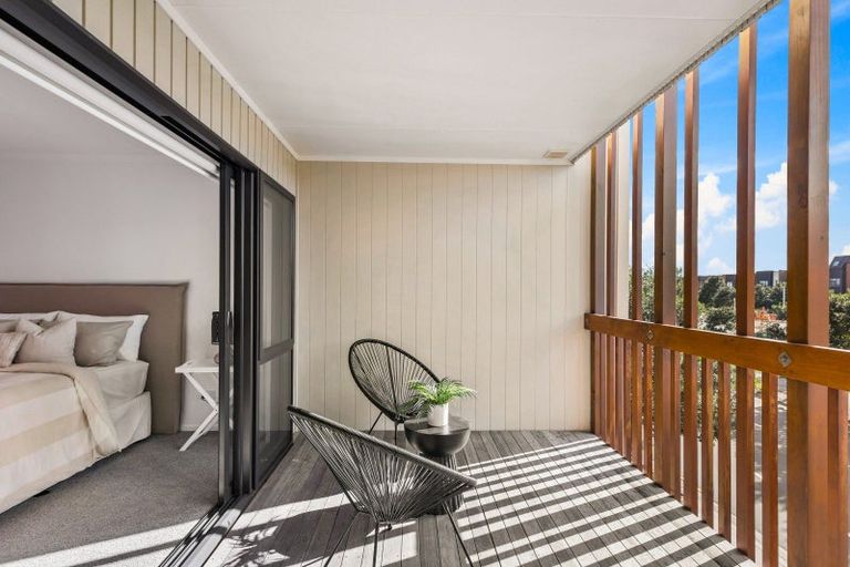 Photo of property in 31 De Havilland Road, Hobsonville, Auckland, 0618