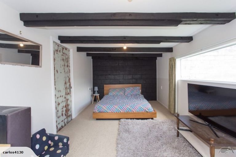 Photo of property in 21 Cornfoot Street, Castlecliff, Whanganui, 4501