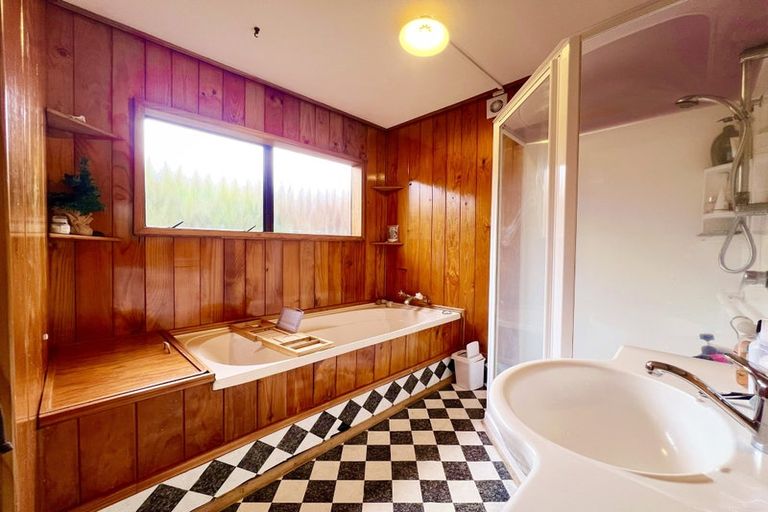 Photo of property in 2/87 Hillsborough Road, Hillsborough, Auckland, 1042