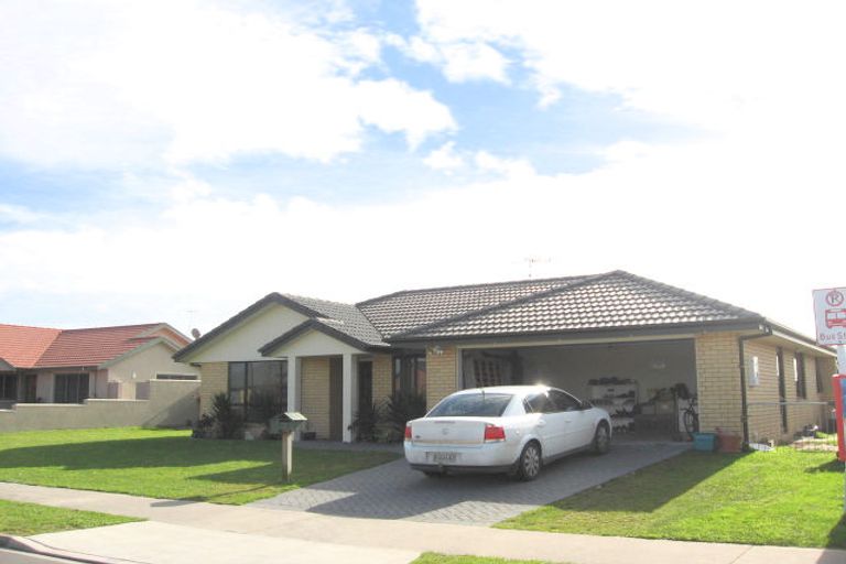 Photo of property in 7 Farringdon Avenue, Rototuna North, Hamilton, 3210