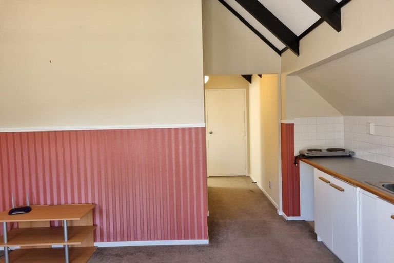 Photo of property in 31 Colmar Road, Mellons Bay, Auckland, 2014