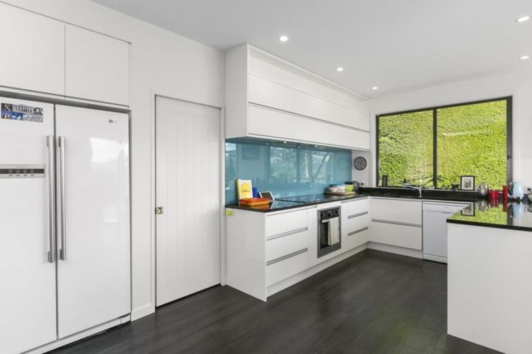 Photo of property in 107 Doctors Point Road, Waitati, 9085