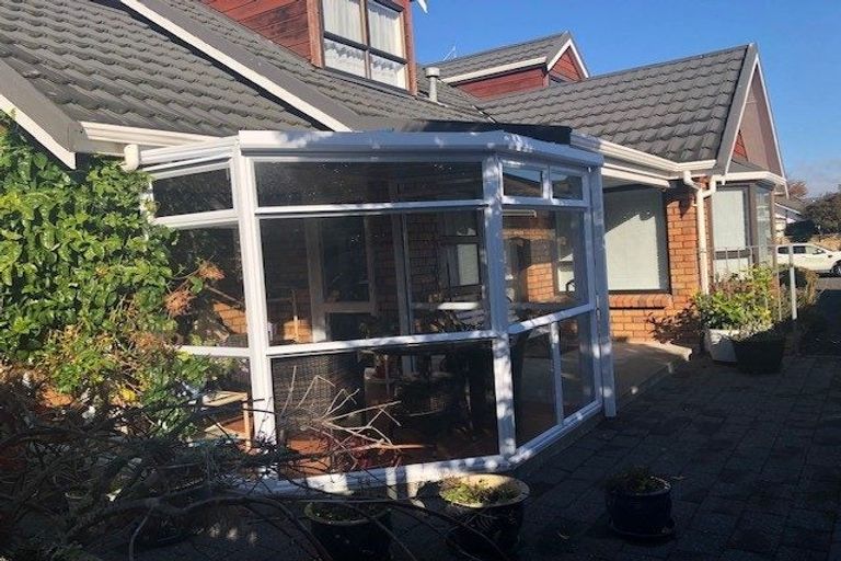 Photo of property in 3 Comeskey Grove, Elderslea, Upper Hutt, 5018