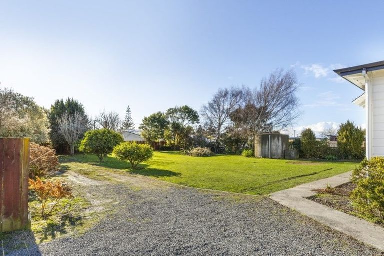 Photo of property in 5 Charles Cross Street, Longburn, Palmerston North, 4412