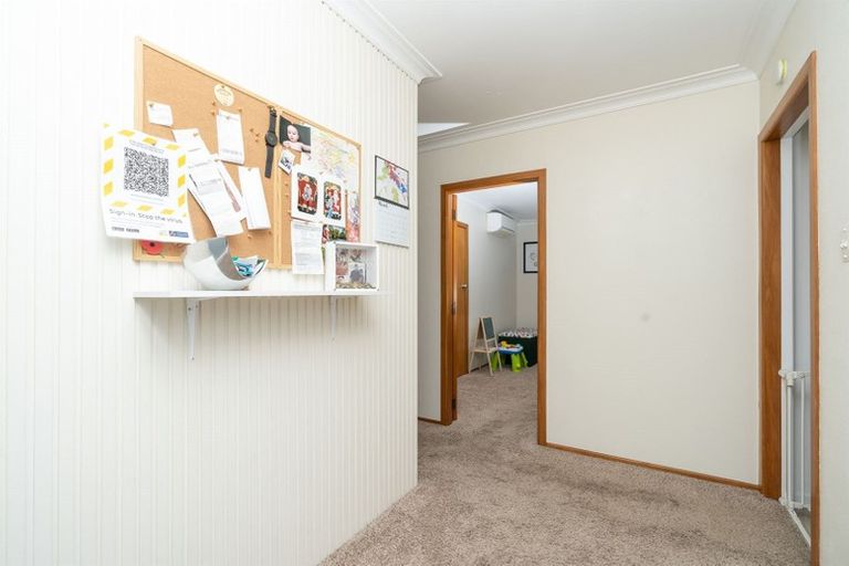 Photo of property in 8a Norma Place, Riverlea, Hamilton, 3216