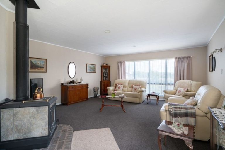 Photo of property in 205 Tauhara Road, Tauhara, Taupo, 3330