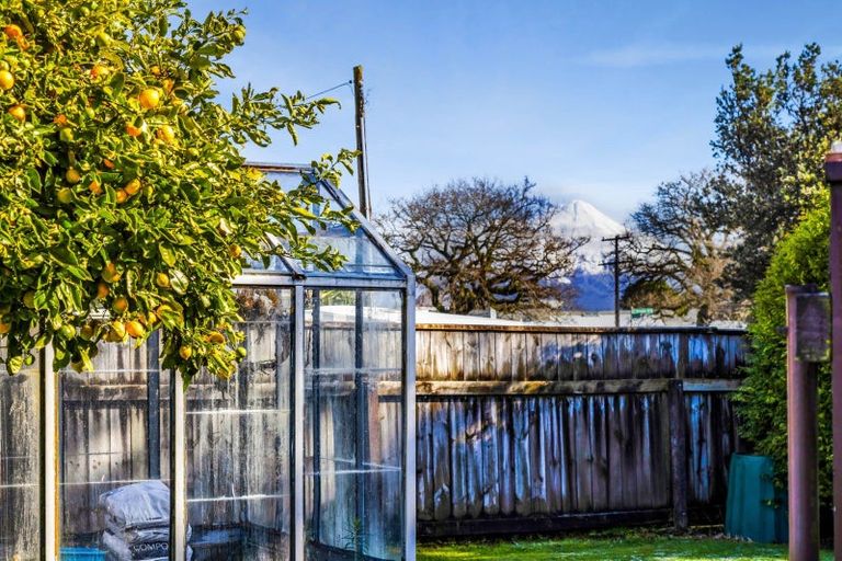 Photo of property in 445 Broadway, Stratford, 4332