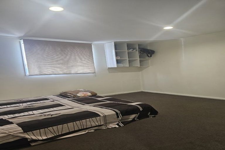 Photo of property in 2/2a Hutt Road, Manurewa, Auckland, 2102