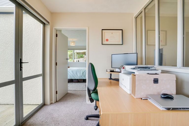 Photo of property in 5 Larkins Street, Helensburgh, Dunedin, 9010