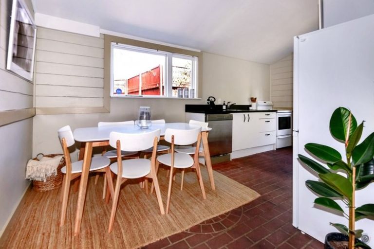 Photo of property in 46 Wellington Street, Phillipstown, Christchurch, 8011