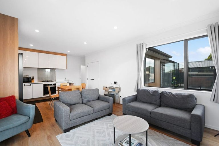 Photo of property in 16b Hendon Road, Fairview Downs, Hamilton, 3214