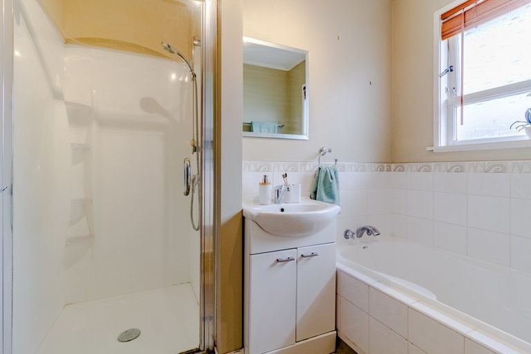 Photo of property in 77 York Avenue, Tamatea, Napier, 4112