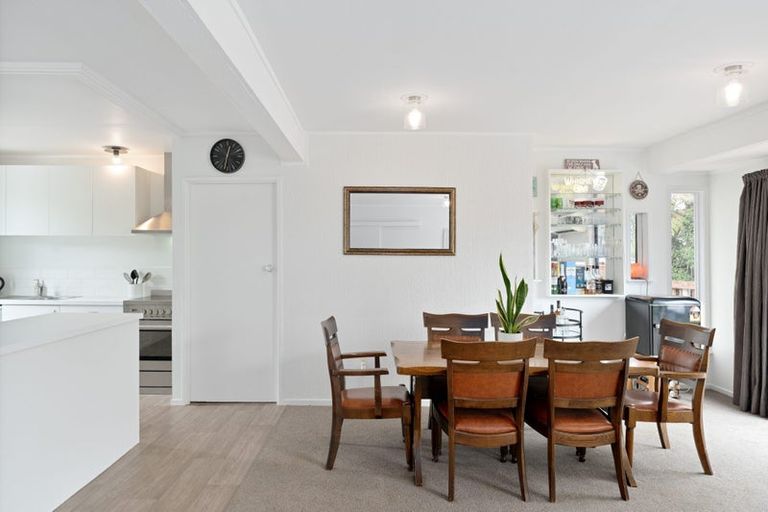 Photo of property in 5 Illana Place, Ranui, Auckland, 0612