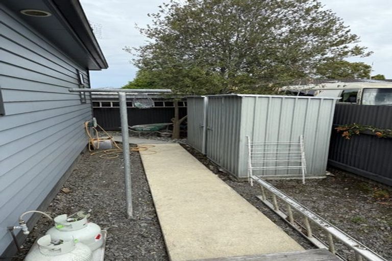 Photo of property in 23a Howard Road, Taradale, Napier, 4112