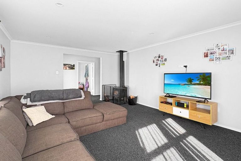 Photo of property in 34 Edward Street, Pahiatua, 4910