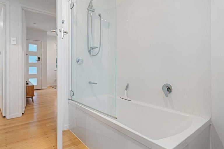 Photo of property in 2/57 Church Road, Mangere Bridge, Auckland, 2022