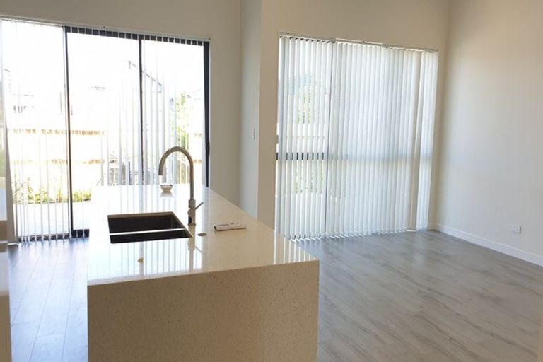 Photo of property in 113 Kerepi Street, Westgate, Auckland, 0814