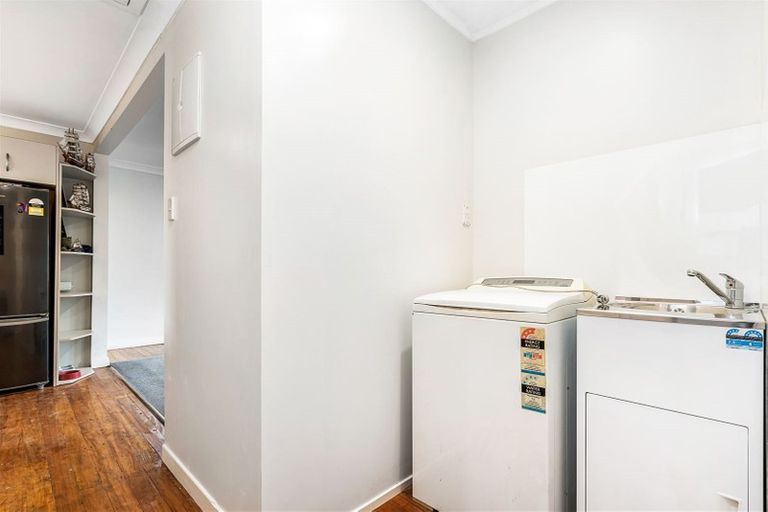 Photo of property in 8 Alfred Street, Hikurangi, 0114