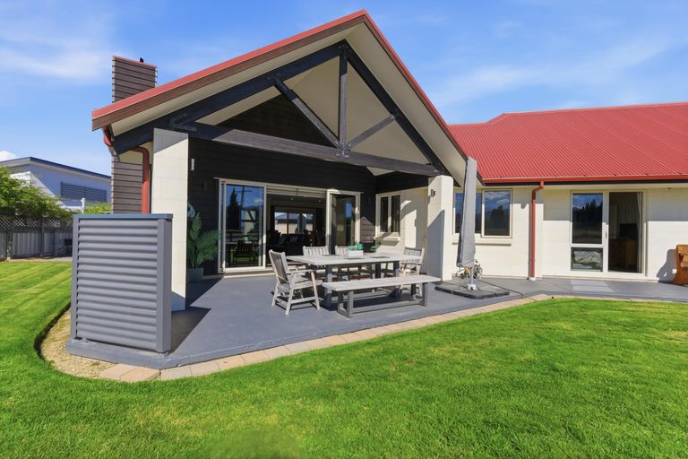 Photo of property in 14 Lakeland Avenue, Twizel, 7901