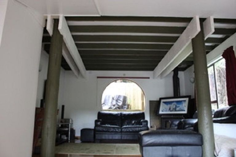 Photo of property in 2/31 King Richard Place, Browns Bay, Auckland, 0630