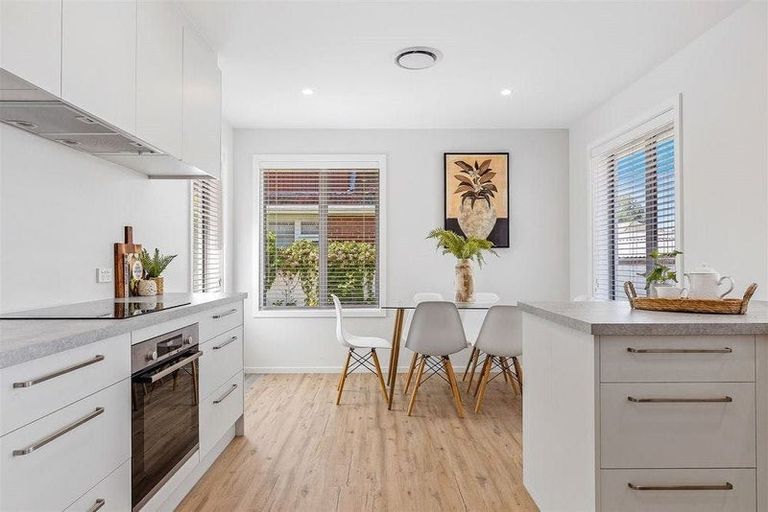 Photo of property in 14 Smartlea Street, Hoon Hay, Christchurch, 8025