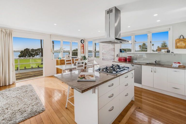 Photo of property in 93 Dunkirk Road, Panmure, Auckland, 1072