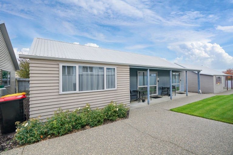 Photo of property in 12a-c Camden Street, Turnbull Thomson Park, Invercargill, 9810