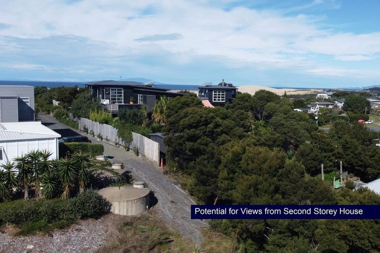 Photo of property in 34a Moir Point Road, Mangawhai Heads, Mangawhai, 0505