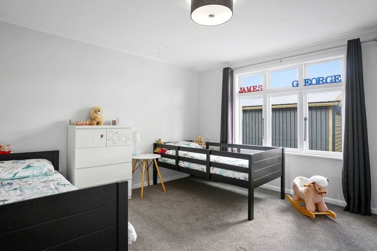 Photo of property in 69 Vogel Street, Cambridge, 3434