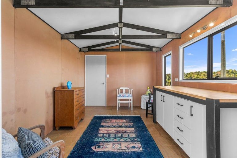 Photo of property in 347 Campbell Road, Parua Bay, Onerahi, 0192