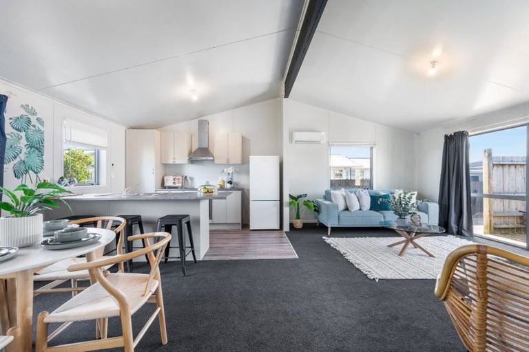 Photo of property in 150 Heretaunga Street, Palmerston North, 4414