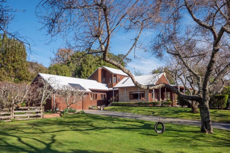 Photo of property in 11 Saville Place, Pyes Pa, Tauranga, 3112