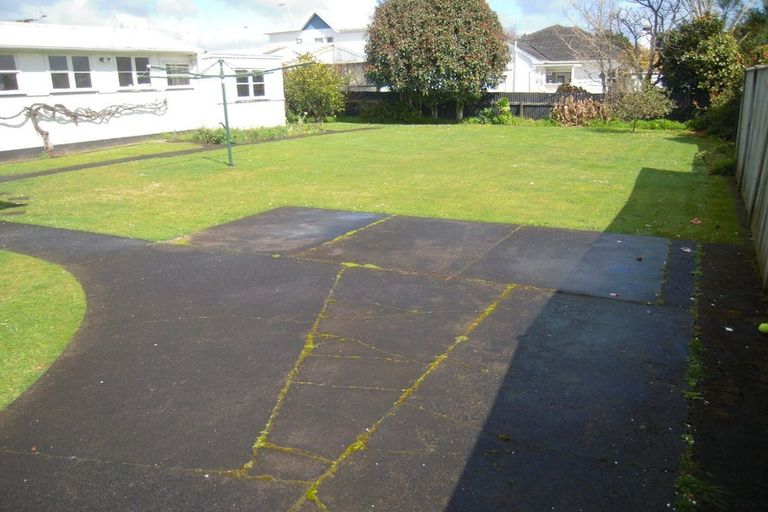 Photo of property in 34 Tokomaru Street, Welbourn, New Plymouth, 4312