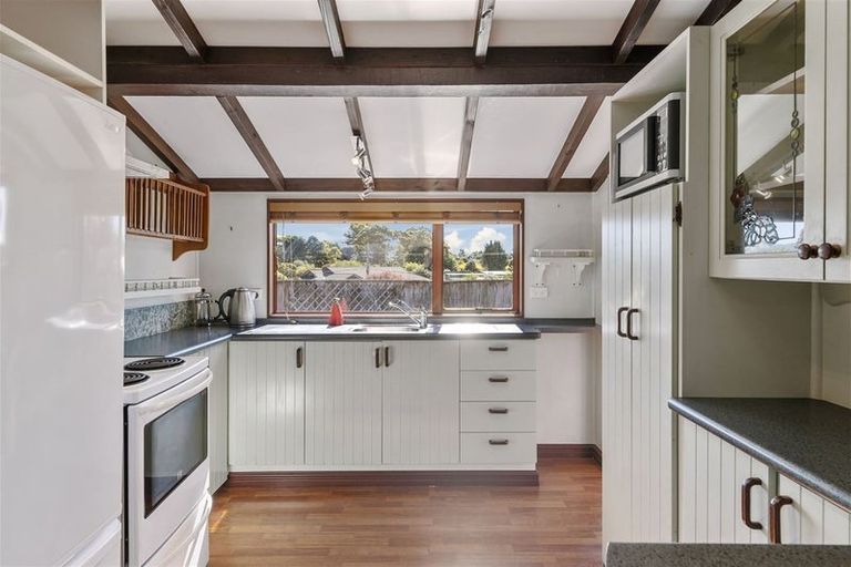 Photo of property in 67 Waimea Road, Waikanae Beach, Waikanae, 5036