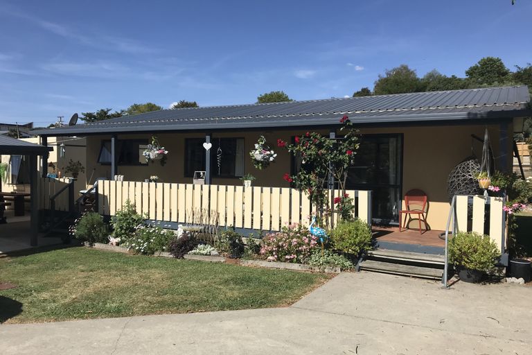 Photo of property in 33a Moule Street, Kihikihi, Te Awamutu, 3800