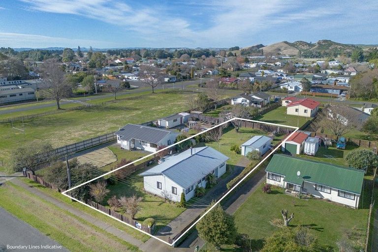 Photo of property in 56 Nancy Street, Takapau, 4203