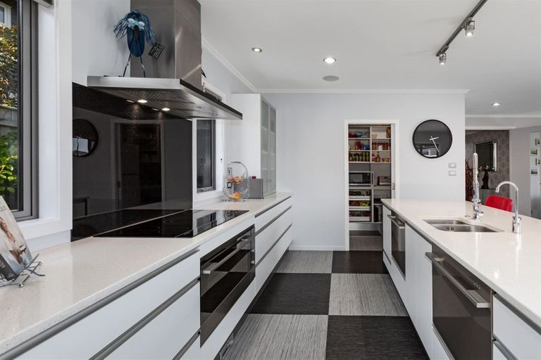 Photo of property in 1 Nelson Avenue, Aotea, Porirua, 5024