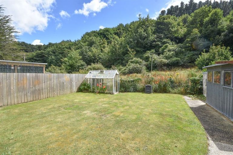 Photo of property in 18 Bonnington Street, Normanby, Dunedin, 9010