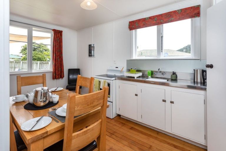 Photo of property in 213 Kuranui Street, Thames, 3500