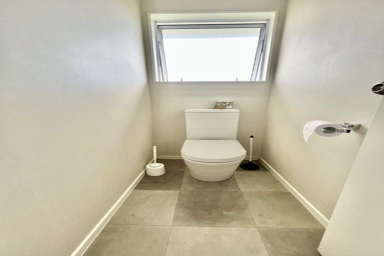 Photo of property in 37 Nicholas Road, Somerville, Auckland, 2014