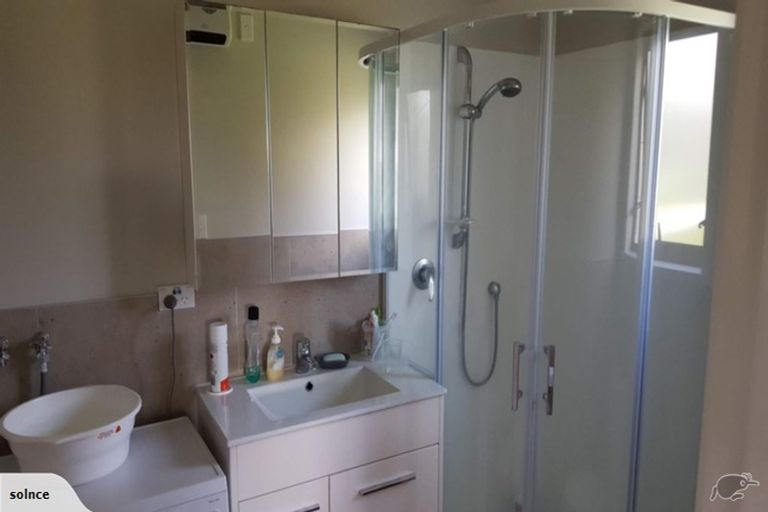 Photo of property in 10a Paisley Street, Mellons Bay, Auckland, 2014