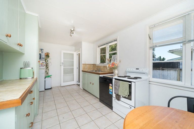 Photo of property in 10 Denbigh Place, Awapuni, Palmerston North, 4412
